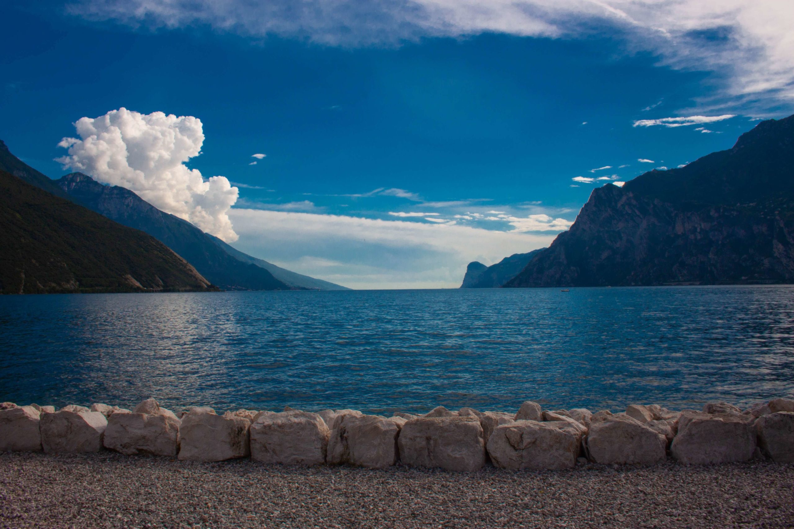Die schönsten Entdeckungen liegen nah: 5 Geheimtipps für Gruppenreisen an den Gardasee